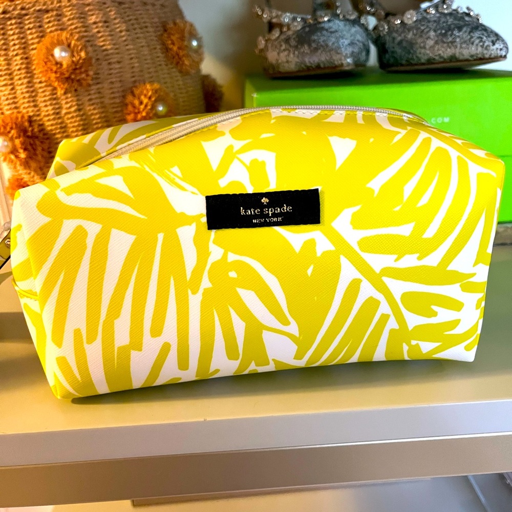 Kate Spade make up bag